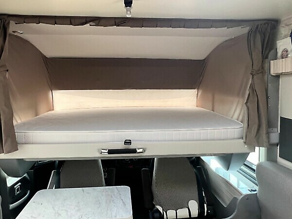 Elnagh Magnum 581