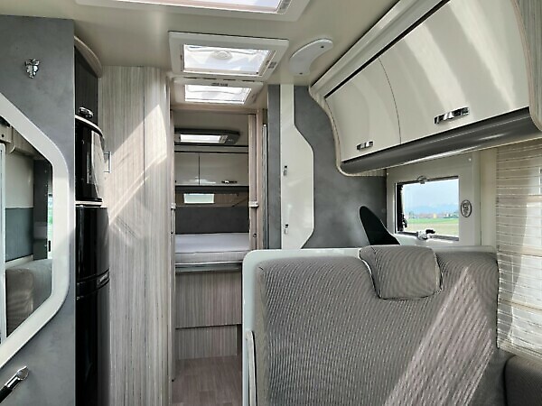 Elnagh Magnum 581