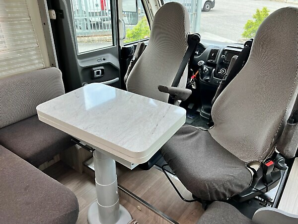 Elnagh Magnum 581